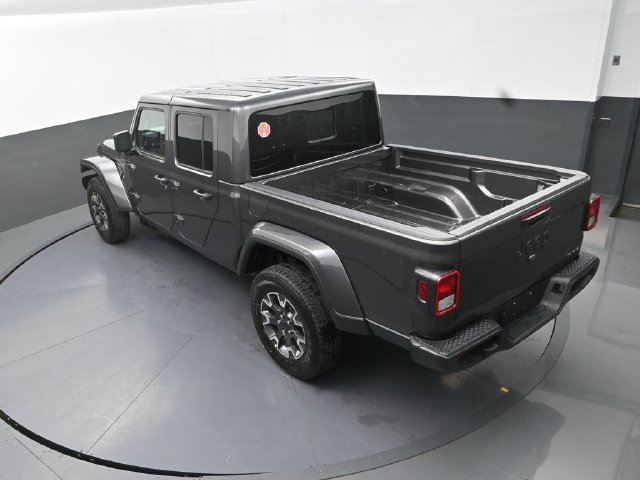 New 2026 Jeep Gladiator Sport AWD/4WD image 14