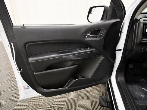 Used 2022 GMC Canyon AT4 image 13