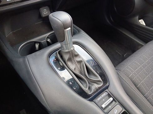 Used 2024 Honda HR-V LX image 18