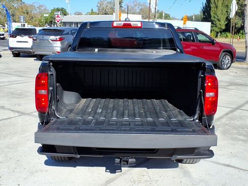 Used 2022 Chevrolet Colorado LT image 31