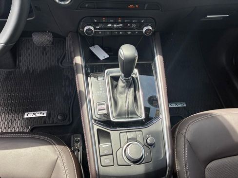 Certified 2025 MAZDA CX-5 Signature AWD/4WD image 15