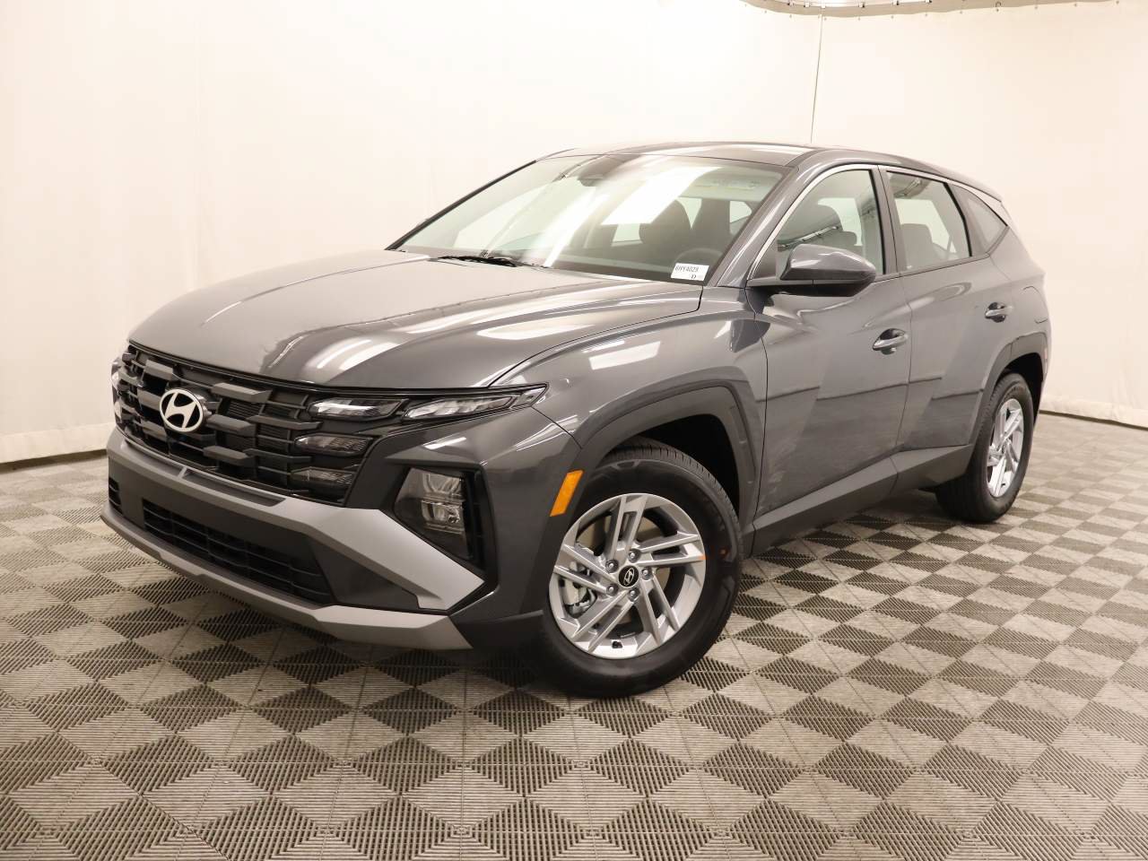 New 2026 Hyundai Tucson SE FWD image 1