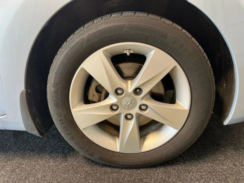 Used 2012 Hyundai Elantra GLS w/ Preferred Pkg 3 image 16