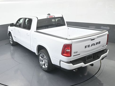 New 2026 RAM 1500 4x4 Crew Cab image 44