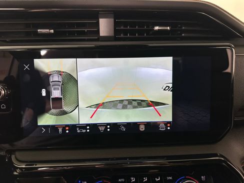 Used 2025 GMC Sierra 1500 AT4 AWD/4WD image 33