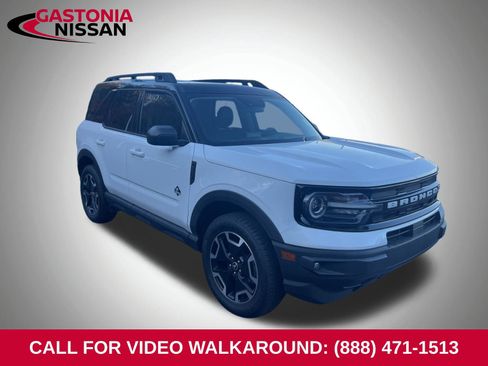 Used 2022 Ford Bronco Sport Outer Banks w/ Tech Package image 1