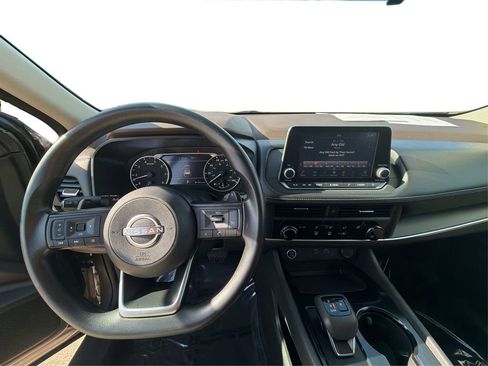 Used 2023 Nissan Rogue S AWD/4WD image 27