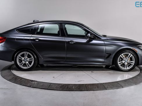 Used 2019 BMW 330i Gran Turismo xDrive w/ M Sport Package image 7