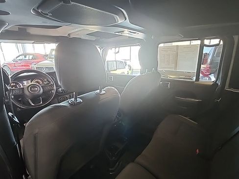 Used 2021 Jeep Wrangler Unlimited Sport image 39