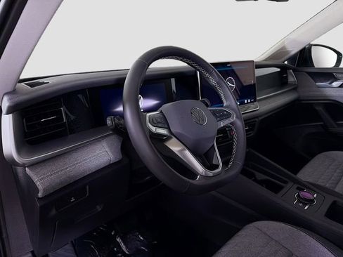 New 2026 Volkswagen Tiguan S image 9