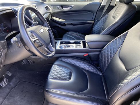 Used 2024 Ford Edge Titanium image 15