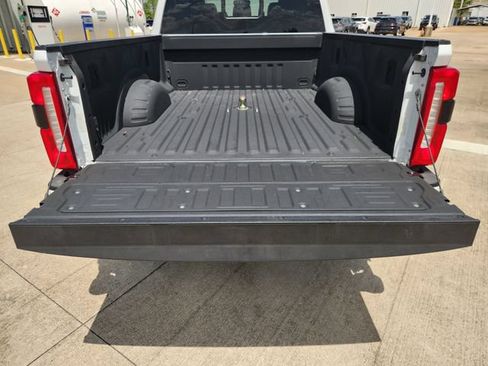 Used 2023 Ford F250 Lariat w/ Sport Appearance Package AWD/4WD image 32
