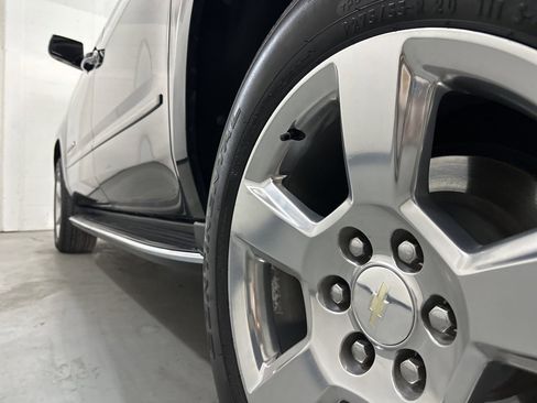 Used 2019 Chevrolet Suburban Premier w/ Max Trailering Package image 21