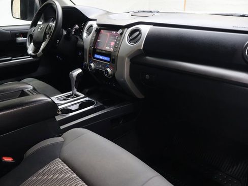 Used 2020 Toyota Tundra SR5 w/ TRD Off-Road Package image 11