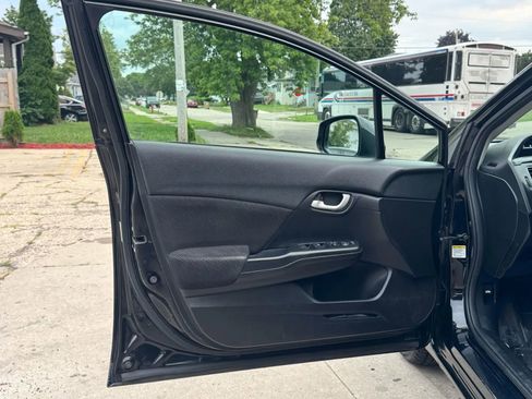 Used 2013 Honda Civic LX image 5