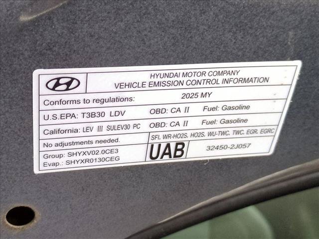 Used 2025 Hyundai Elantra SEL FWD image 26