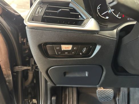 Used 2020 BMW 330i Sedan w/ Driving Assistance Package RWD image 22