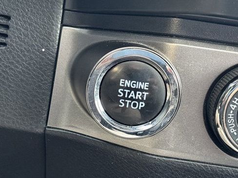 Used 2023 Toyota Tacoma Limited image 30