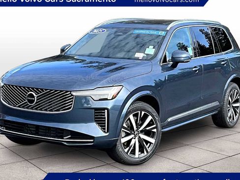Used 2025 Volvo XC90 B5 Core w/ Protection Package Premier image 1