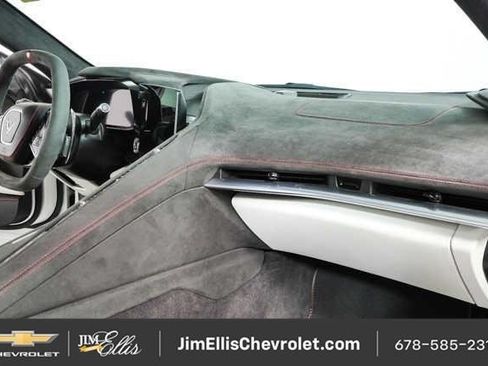 Certified 2023 Chevrolet Corvette Stingray Premium Conv w/ Z51 Performance Package RWD image 20