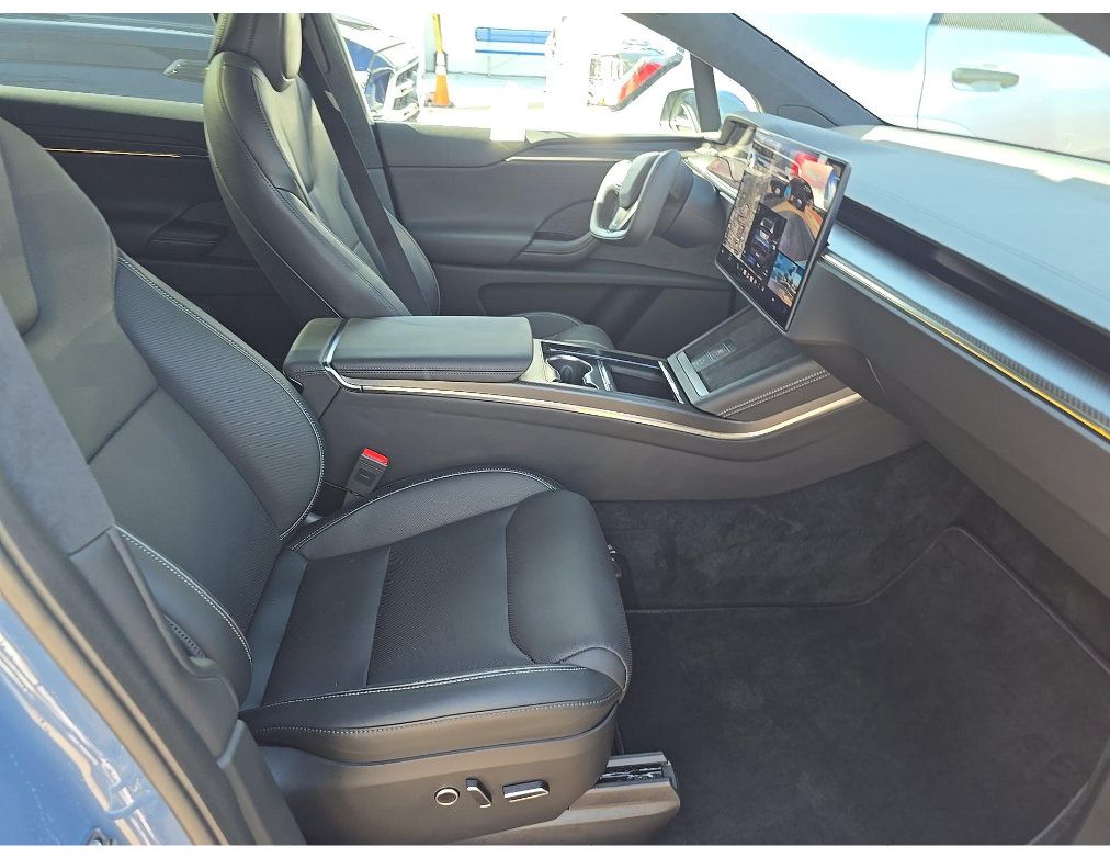Used 2026 Tesla Model X Plaid AWD/4WD image 6