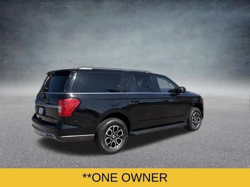 Used 2024 Ford Expedition Max XLT image 6