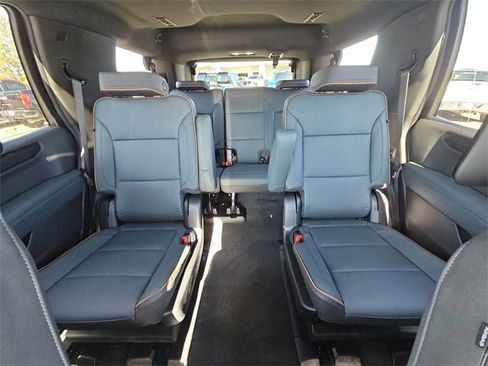 New 2026 GMC Yukon AT4 w/ AT4 Premium Plus Package image 25