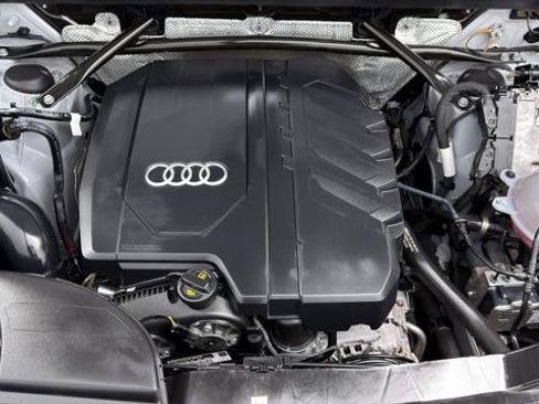 Used 2023 Audi Q5 2.0T Premium w/ Convenience Package AWD/4WD image 37