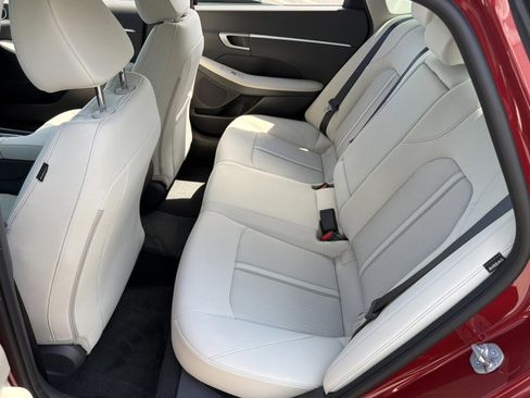 New 2026 Hyundai Sonata SEL FWD image 18