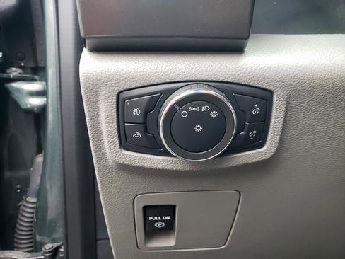 Used 2018 Ford F150 XLT image 15