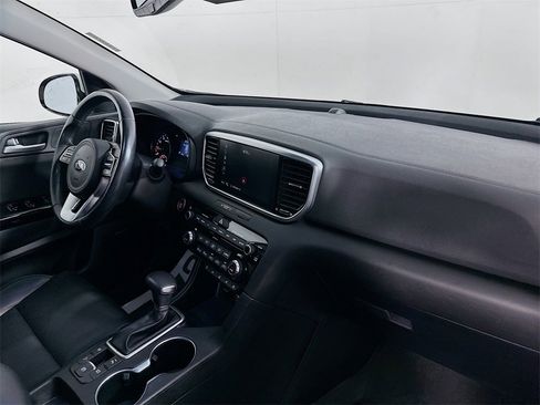 Used 2022 Kia Sportage EX w/ EX Technology Package image 31