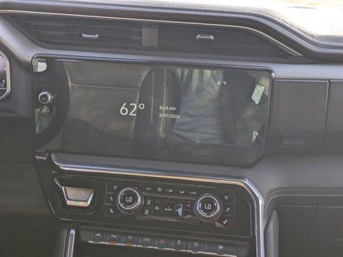 Used 2023 GMC Sierra 1500 Denali AWD/4WD image 20
