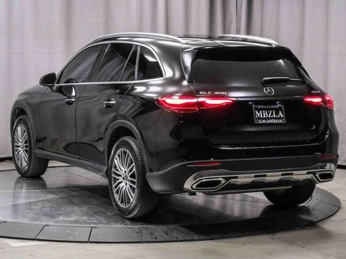 Certified 2023 Mercedes-Benz GLC 300 4MATIC image 2