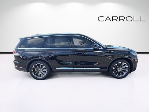 Used 2025 Lincoln Aviator Reserve w/ Illumination Package RWD image 2