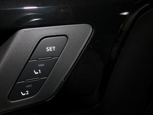 New 2025 Mitsubishi Outlander SEL image 20