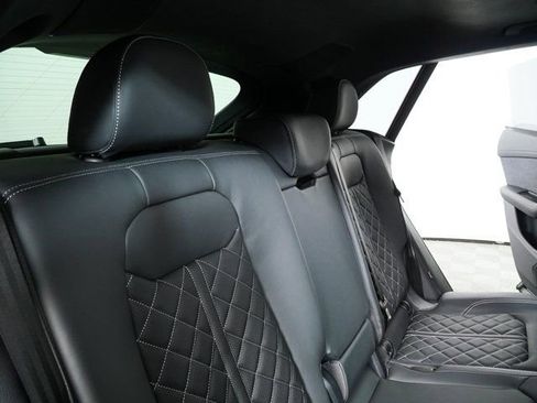 New 2026 Audi SQ8 Prestige image 23