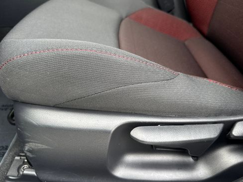 Used 2023 Toyota Corolla SE image 13