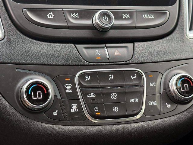 Used 2020 Chevrolet Malibu LT FWD image 27