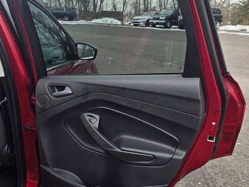 Used 2016 Ford Escape SE w/ Equipment Group 201A image 12