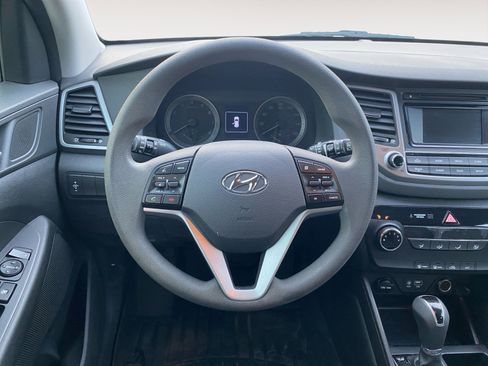 Used 2017 Hyundai Tucson SE image 13