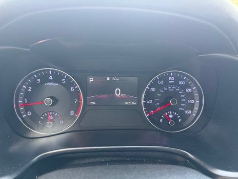 Used 2023 Kia Forte LXS FWD image 11