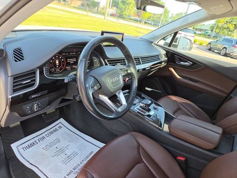 Used 2019 Audi Q7 3.0T Premium Plus w/ Premium Plus Package AWD/4WD image 23