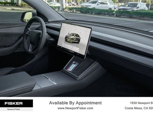Used 2026 Tesla Model Y AWD image 32