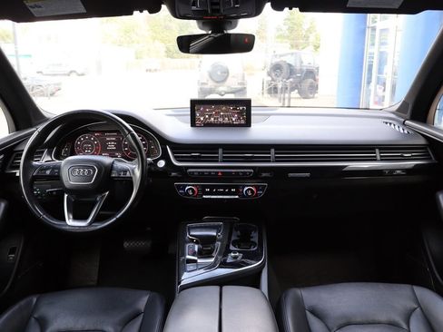 Used 2019 Audi Q7 3.0T Premium Plus w/ Premium Plus Package AWD/4WD image 15