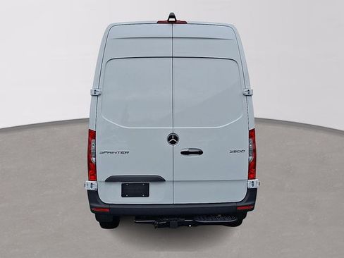 Used 2026 Mercedes-Benz Sprinter 2500 image 5