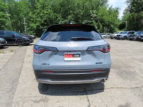 New 2026 Honda HR-V Sport image 5