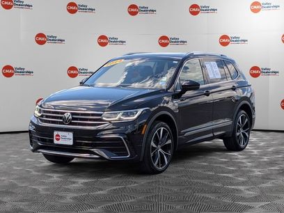Used 2024 Volkswagen Tiguan SEL R-Line