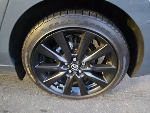 Used 2022 MAZDA MAZDA3 s image 31