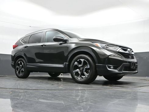 Used 2019 Honda CR-V Touring image 44