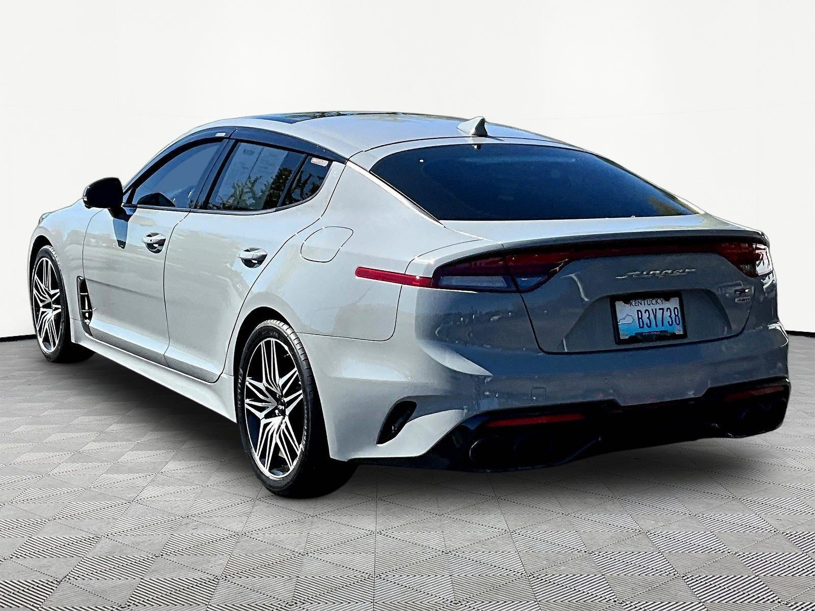Used 2022 Kia Stinger GT2 w/ Red Interior Color Package AWD/4WD image 4
